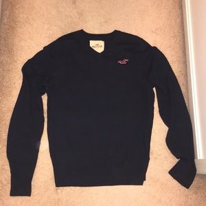 Hollister navy blue v-neck sweater. Size XL
